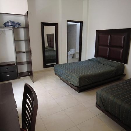 Hotel O Puente San Juan del Río Zewnętrze zdjęcie
