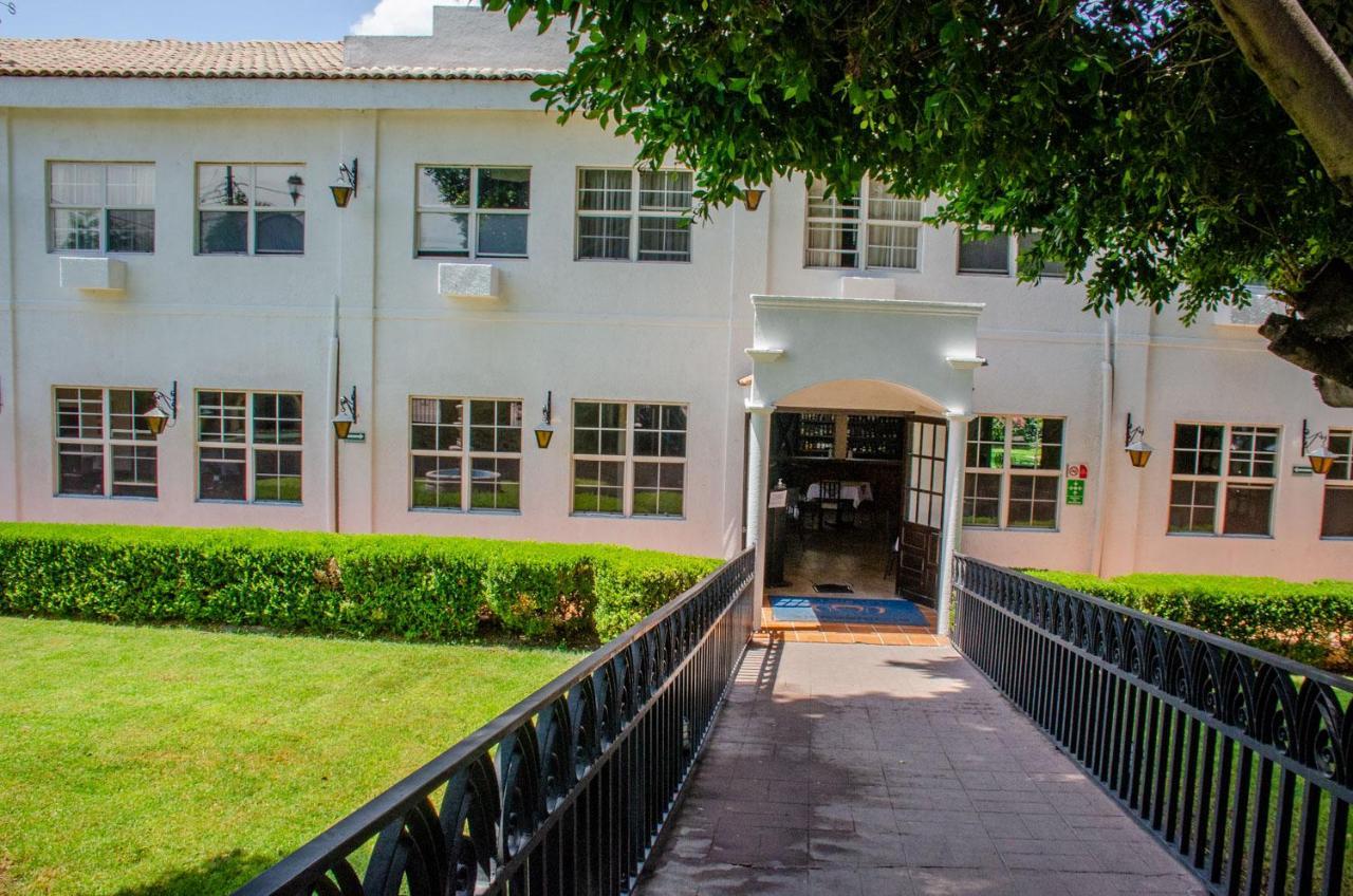 Hotel O Puente San Juan del Río Zewnętrze zdjęcie