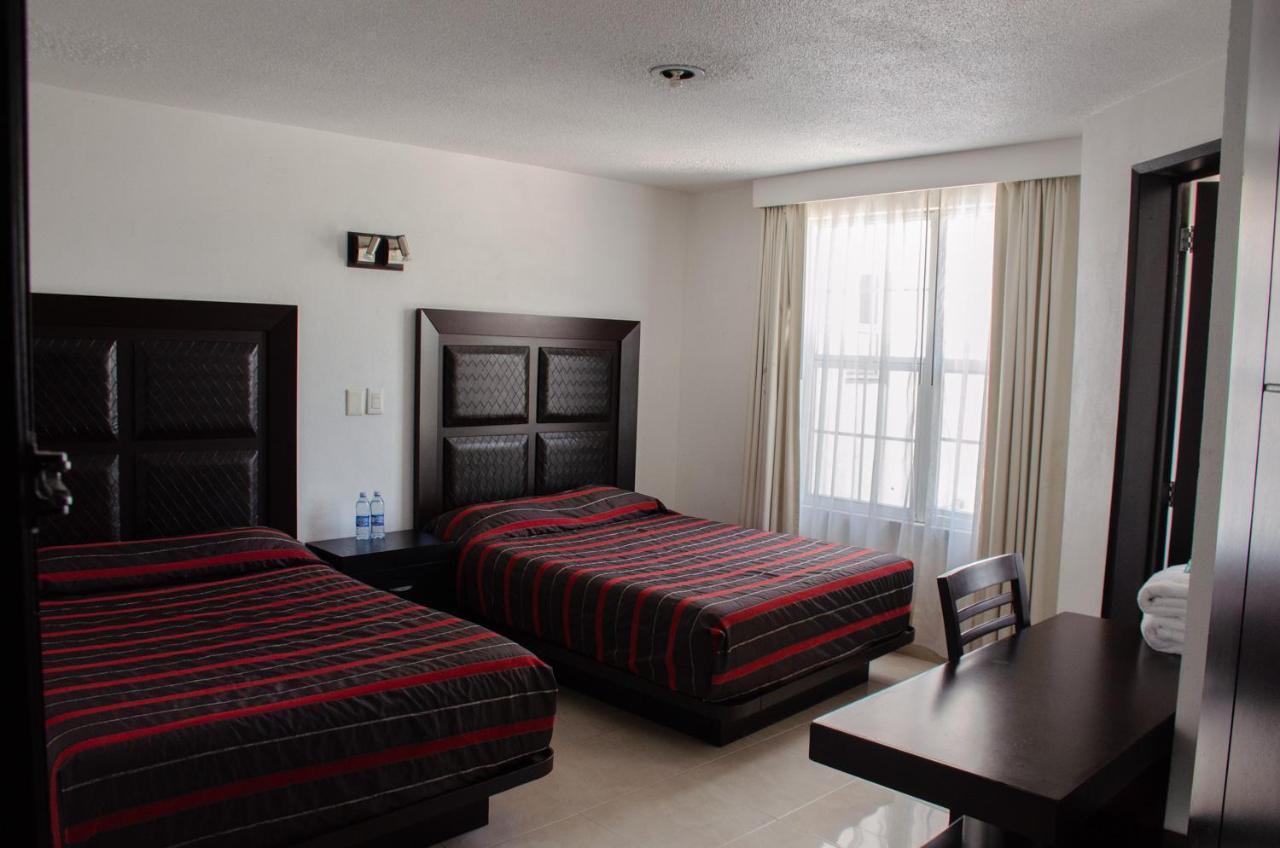 Hotel O Puente San Juan del Río Zewnętrze zdjęcie