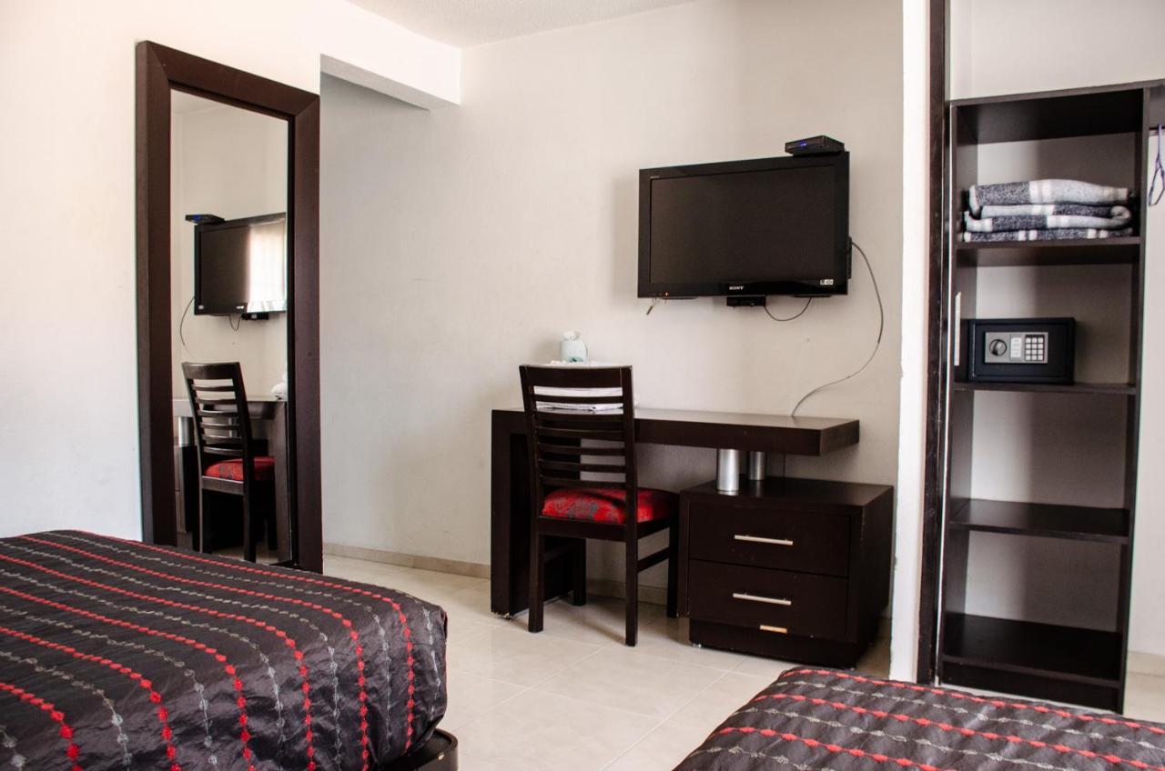 Hotel O Puente San Juan del Río Zewnętrze zdjęcie
