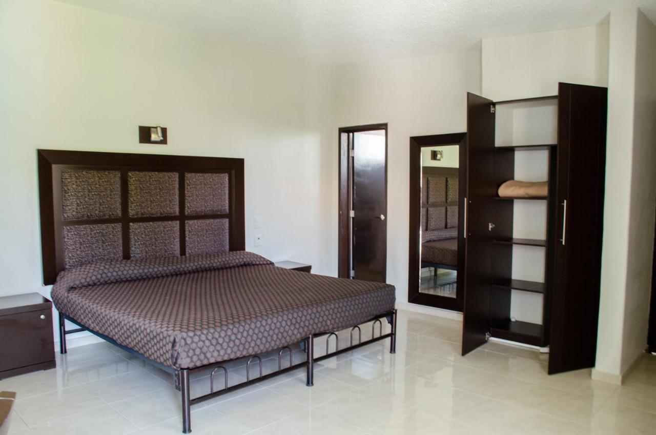 Hotel O Puente San Juan del Río Zewnętrze zdjęcie