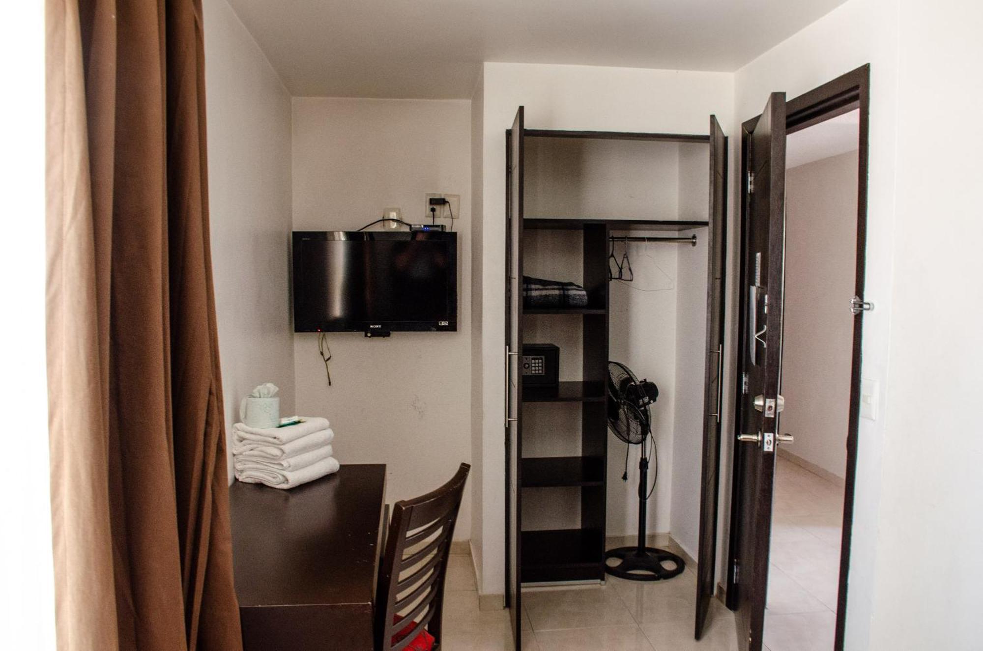 Hotel O Puente San Juan del Río Zewnętrze zdjęcie