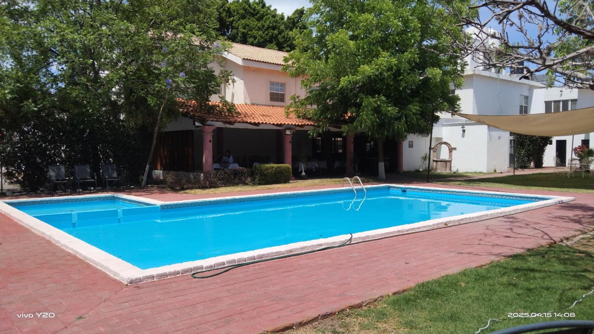 Hotel O Puente San Juan del Río Zewnętrze zdjęcie